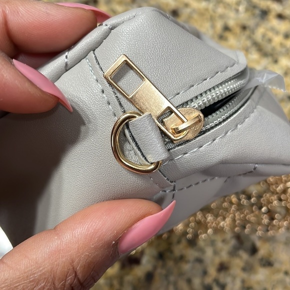Gray Quilted Gold Chain Strap Mini Bag - Picture 9 of 13